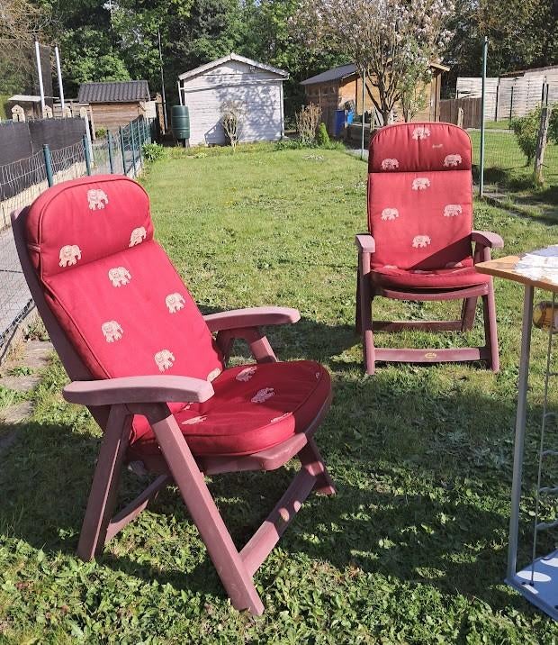 Quatre chaises de jardin robustes avec coussins, Hartman, Enlèvement, Utilisé, Synthétique, Pliant