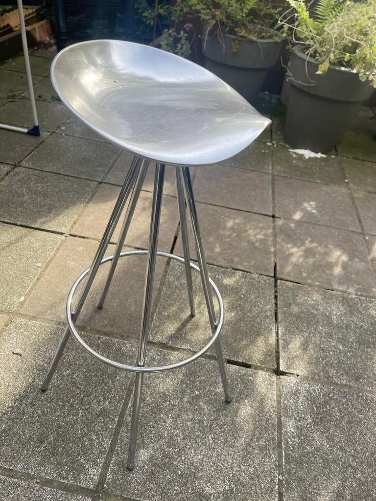 Jamaica Stool Pepe Cortés designkruk, Ophalen