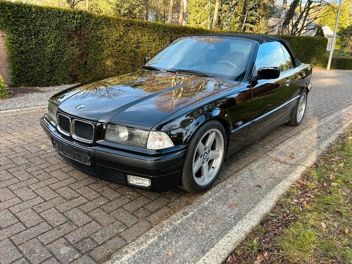 BMW E36 Cabrio AUTOMAAT 328i van 02-1995, Autos, BMW, Particulier, Série 3, Jantes en alliage léger, Phares antibrouillard, Radio