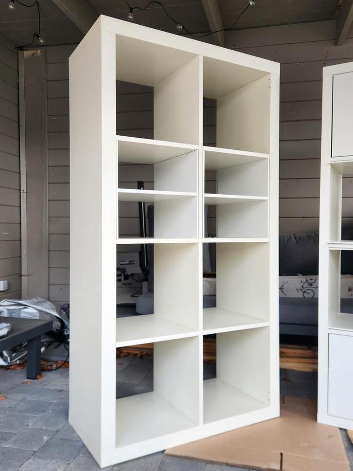 Armoire IKEA Kallax 8, Maison & Meubles, Armoires | Bibliothèques, Enlèvement