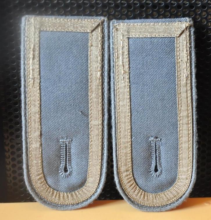 paire de grades epaules armée allemande (1), Verzamelen, Militaria | Algemeen, Landmacht, Overige typen, Ophalen of Verzenden