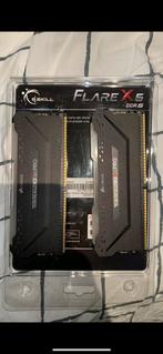 2x8gb 3200mhz Corsair RGB vengeance PRO DDR4, Computers en Software, RAM geheugen, Ophalen of Verzenden, DDR4