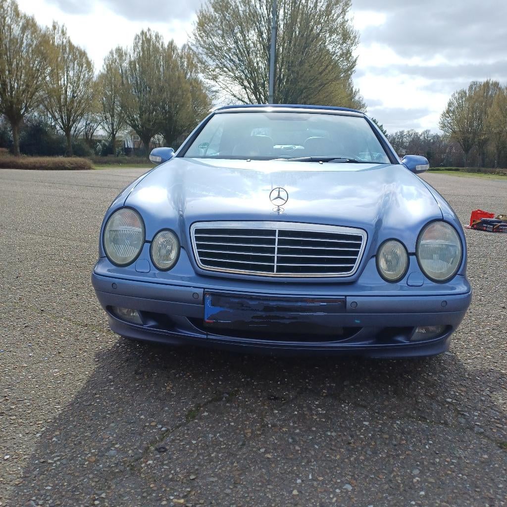 Mercedes Clk 200 Avantgarde Kompressor cabrio 2000, Auto's, Mercedes-Benz, Euro 2, 4 zetels, Beige, 4 cilinders