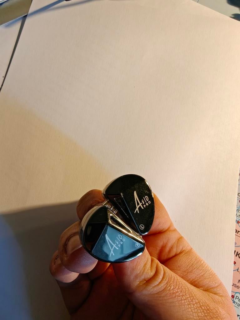 Iem Kz as10pro, Ophalen of Verzenden