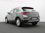 Volkswagen T-Roc 1.0 TSI Life Business, Auto's, Voorwielaandrijving, 118 g/km, Gebruikt, Zwart