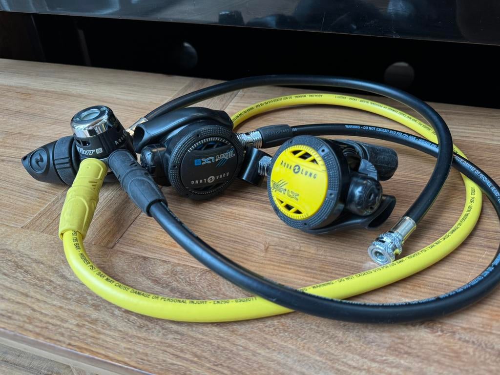 Aqualung Titan LX & Ordi Suunto Cobra (excellent état), Ophalen, Zo goed als nieuw