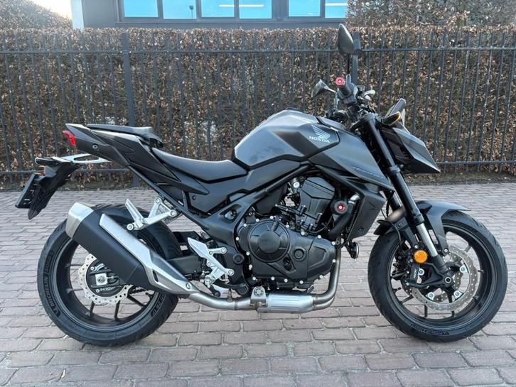 Honda Hornet 750, Motoren, Motoren | Honda, Bedrijf, Naked bike, meer dan 35 kW, 2 cilinders, Motorrijbewijs A, ABS, LED Verlichting