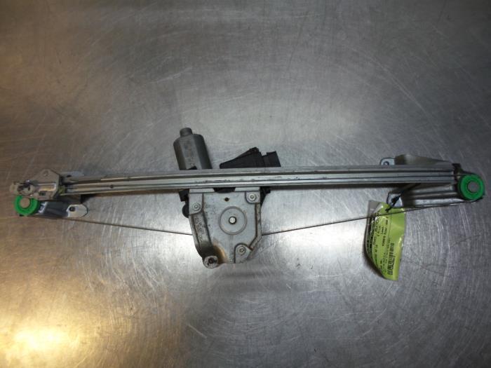 Mécanique vitre 4portes arrière gauche d'un Opel Zafira (Z, Autos : Pièces & Accessoires, Vitres & Accessoires, Opel, Utilisé