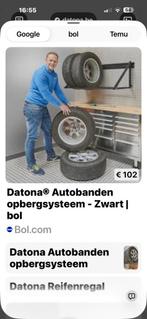 Autobanden opbergsysteem, Ophalen