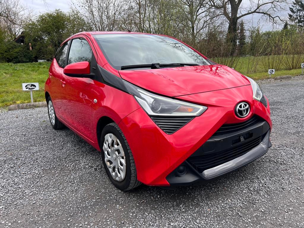 Toyota Augo 2019 Automaat 1.0 benzine 69000km, Auto's, Automaat, 4 zetels, Stof, Bedrijf