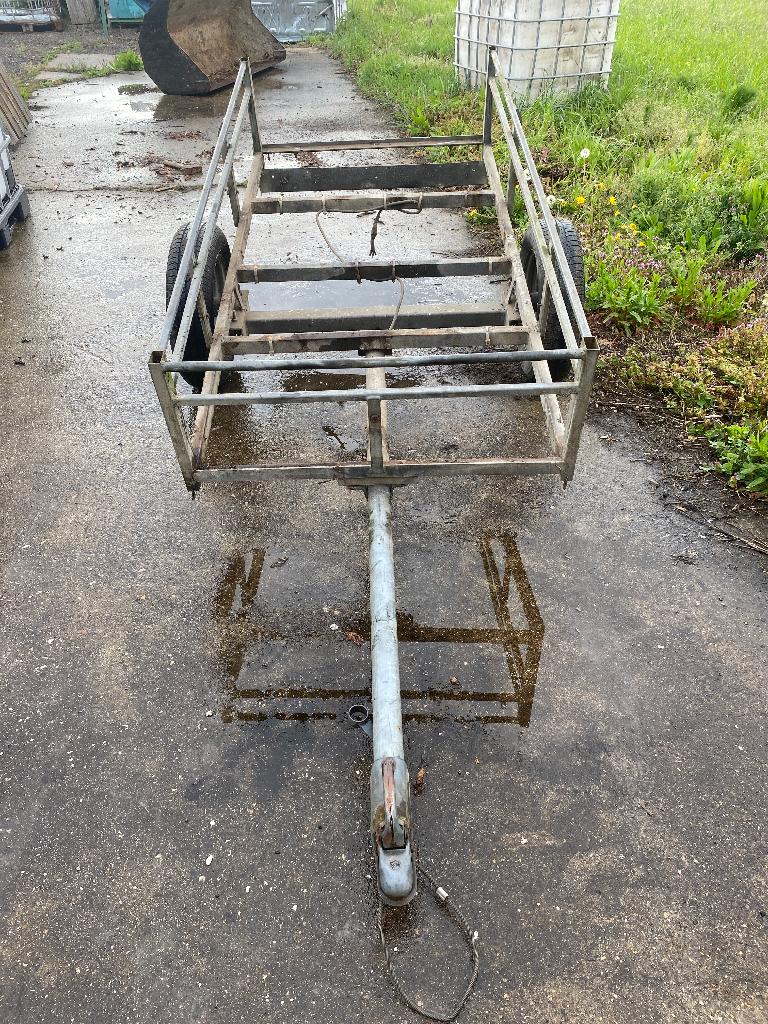 Aanhangwagen, Ophalen