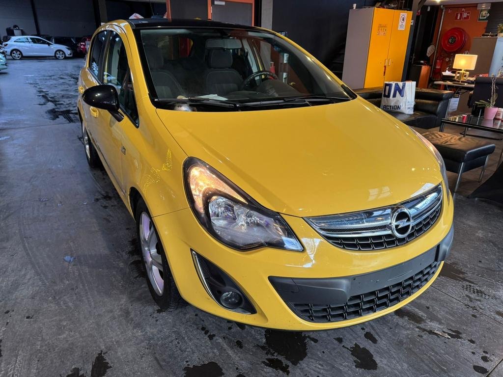 OPEL CORSA, Autos, Opel, Entreprise, Achat, Corsa, Verrouillage central, Vitres électriques, Isofix, Jantes en alliage léger, Peinture métallisée