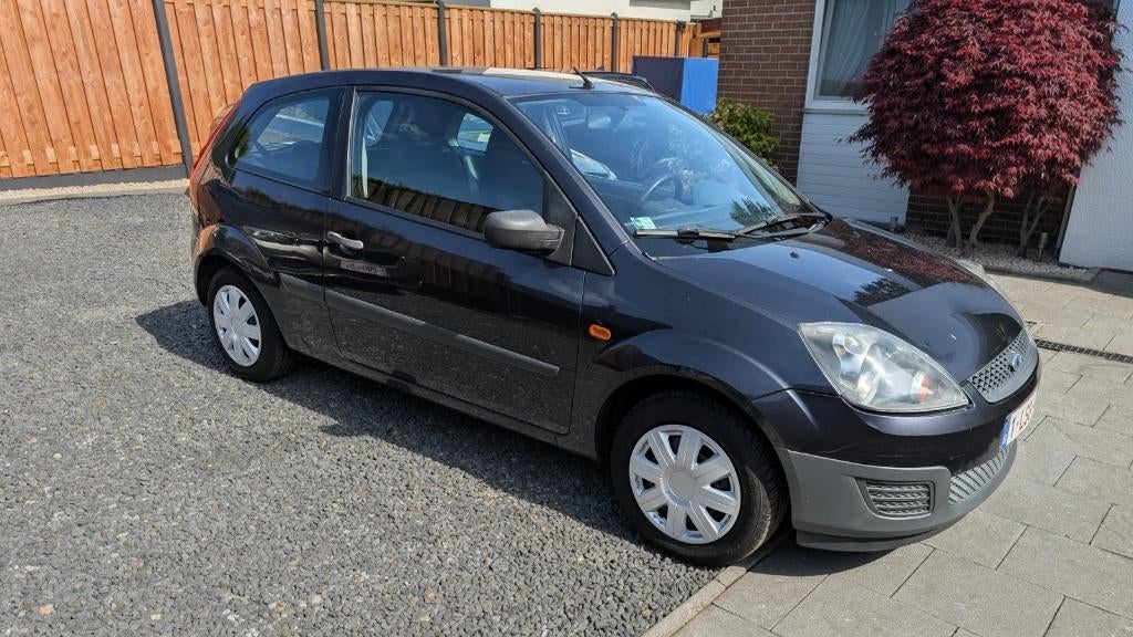 Te koop, Auto's, Ford, Particulier, Fiësta, ABS, Airbags, Bluetooth, Radio, USB, Benzine, Euro 4, 3 deurs, Handgeschakeld, Voorwielaandrijving