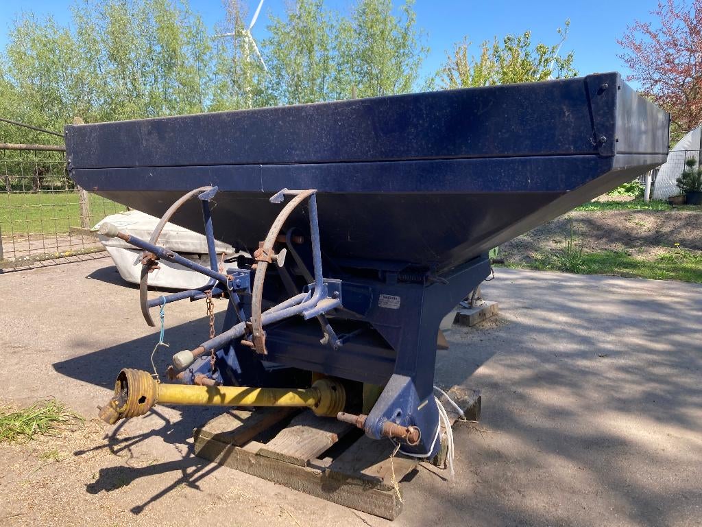 Épandeur d'engrais Bogballe BL1000, Enlèvement