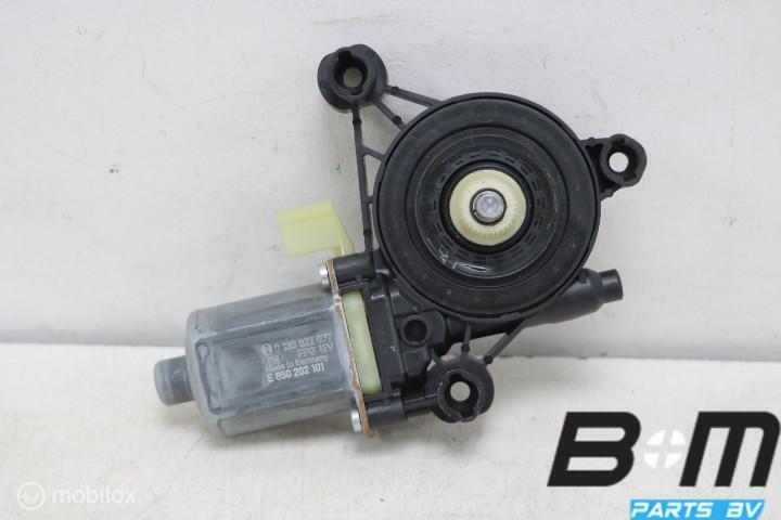 Raammotor rechtsvoor Audi A3 8Y 5Q0959801C, Gebruikt