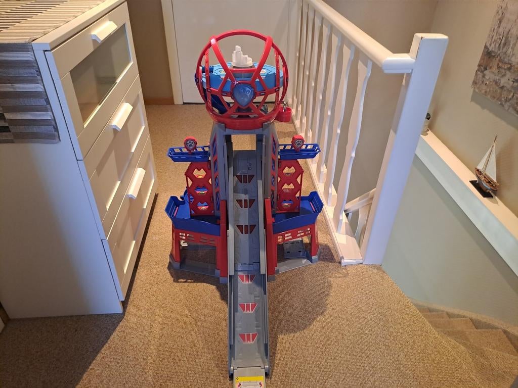 Paw Patrol Movie toren 40 EURO, Ophalen, Zo goed als nieuw