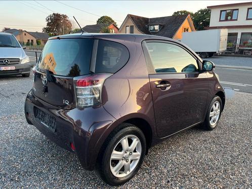 Toyota IQ 1.0 benzine goed staat, Auto's, Toyota, Bedrijf, Te koop, IQ, ABS, Airbags, Alarm, Bluetooth, Boordcomputer, Centrale vergrendeling