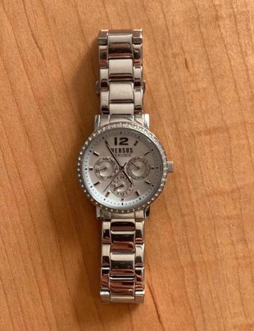 Versace-horloge  beschikbaar voor biedingen