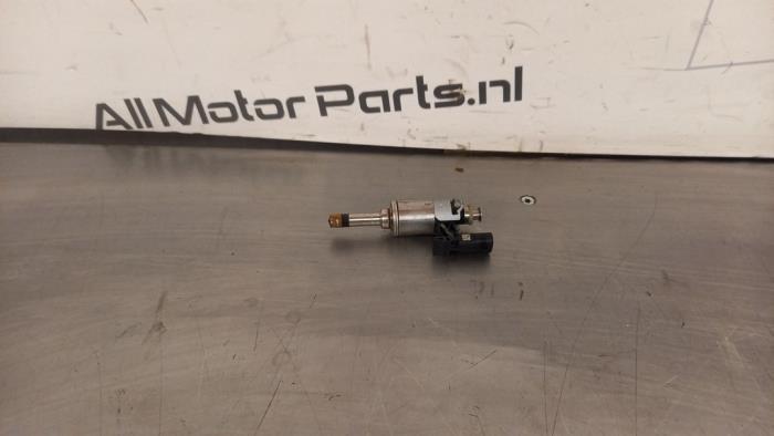 Injecteur (injection essence) d'un Volkswagen Golf, Autos : Pièces & Accessoires, Systèmes à carburant, Volkswagen, Utilisé, 3 mois de garantie