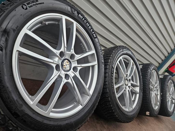 20 inch originele Porsche Cayenne velgen winterbanden 7mm, Auto-onderdelen, Ophanging en Onderstel, Porsche, Ophalen of Verzenden