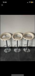 3 chaises (tabouret)en écrue pour bar de cuisine, Maison & Meubles, Tabourets de bar, Utilisé, Cuir, 3 tabourets