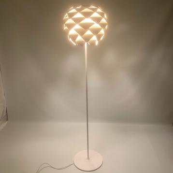 PHIF40 vloerlamp van David Abad voor B.LUX beschikbaar voor biedingen