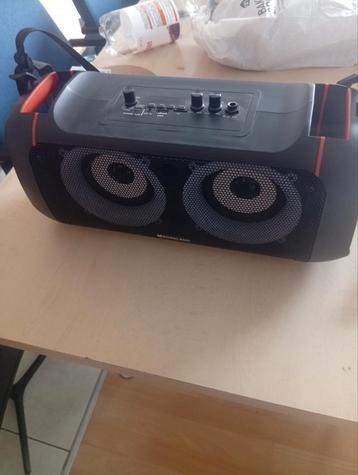 Muziek box beschikbaar voor biedingen