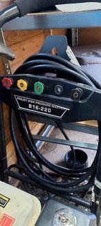 hogedrukreiniger op benzine.
gebruikte maar goede staat ., Ophalen