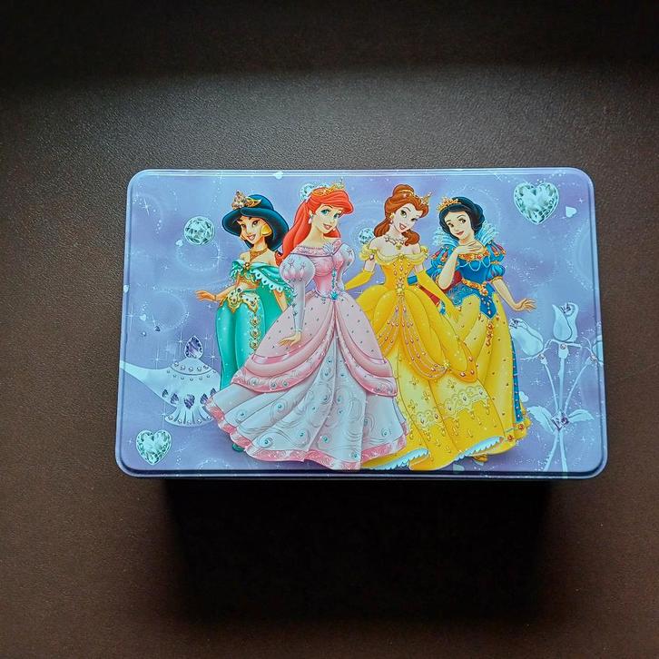 Boite en métal  Les Princesses de Disney, Collections, Disney, Enlèvement ou Envoi
