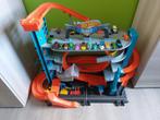 Garage hotwheels, Kinderen en Baby's, Speelgoed | Racebanen, Ophalen, Zo goed als nieuw, Hot Wheels