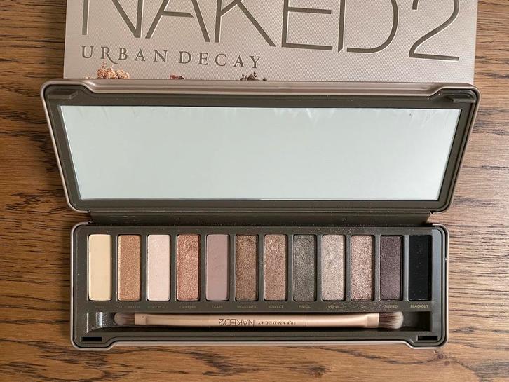 Oogschaduw palette Naked 2 van Urban Decay, Handtassen en Accessoires, Uiterlijk | Cosmetica en Make-up, Zo goed als nieuw, Make-up