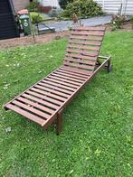 Houten ligstoel met kussen, Tuin en Terras, Ophalen, Zo goed als nieuw
