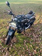 Husqvarna svartpilen 125, Motoren, LED Verlichting, Particulier, 125 cc, Overig