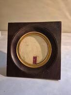 oude houten kader met koperen ring, Verzenden