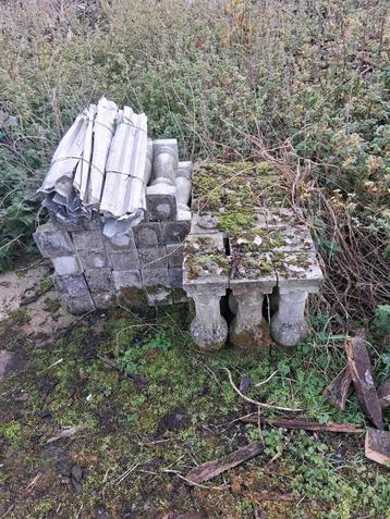 Betonnen hekwerk paaltjes beschikbaar voor biedingen