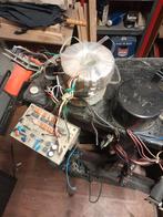 Onderdelen versterker komen uit actieve vintage monitors, Audio, Tv en Foto, Versterkers en Ontvangers, Ophalen of Verzenden, Zo goed als nieuw