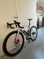Trek madone met upgrades en garantie, Fietsen en Brommers, Fietsen | Racefietsen, Ophalen of Verzenden, Zo goed als nieuw, Heren