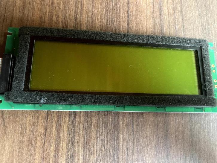 AKAI MPC 1000 LCD SCREEN, Muziek en Instrumenten, Samplers, Zo goed als nieuw, Ophalen of Verzenden