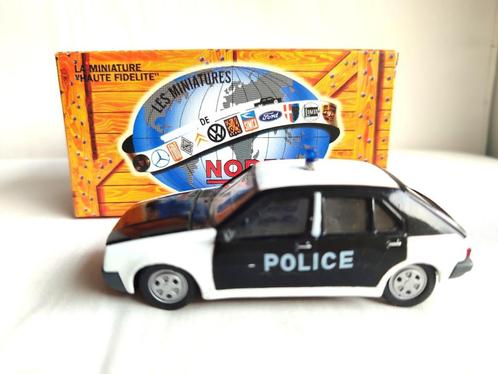NOREV (Hachette) _RENAULT 14 uit 1981 (POLITIE), Hobby en Vrije tijd, Modelauto's | 1:43, Zo goed als nieuw, Auto, Norev, Ophalen of Verzenden