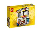Lego 40305 Brand store op microschaal (2018), Nieuw, Complete set, Ophalen of Verzenden, Lego