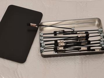 Magnetische Hobby Schilderstand en Houders beschikbaar voor biedingen