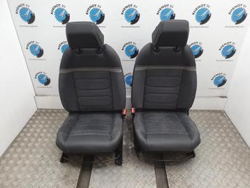 C4 2023 alcantara interieur van RHD engelse fabrieksauto  beschikbaar voor biedingen