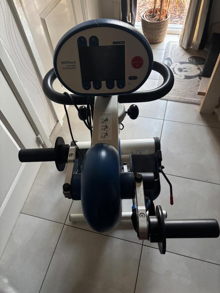 Motomed Viva 2 armen en benen in nieuw staat, Divers, Matériel Infirmier, Comme neuf, Enlèvement ou Envoi