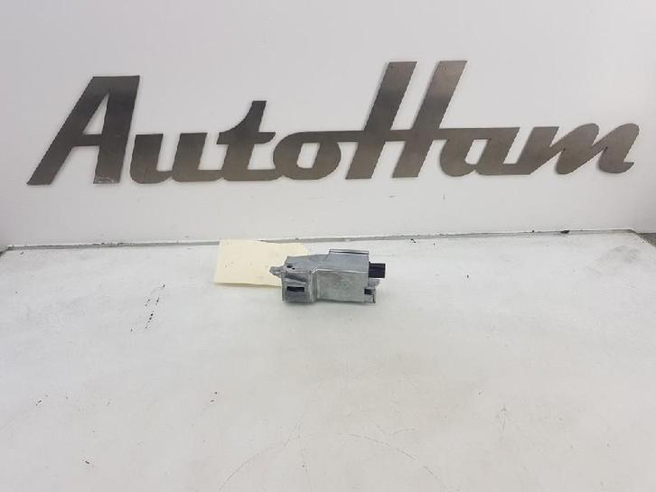 CONTACTSLOT ELECTR. Ford Focus 3 Wagon (01-2010/02-2020), Auto-onderdelen, Overige Auto-onderdelen, Ford, Gebruikt