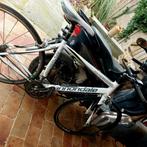 Vélo course Cannondale, Enlèvement