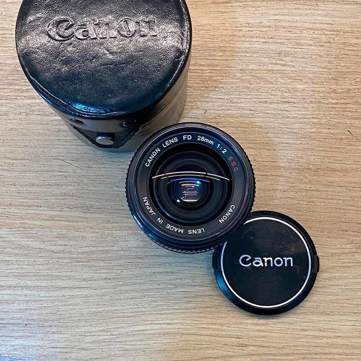 Canon FD 28mm f2 SSC *comme neuf, TV, Hi-fi & Vidéo, Appareils photo analogiques, Comme neuf, Reflex miroir, Canon, Enlèvement ou Envoi
