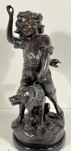 bronze enfant et son chien signe, Antiquités & Art, Enlèvement ou Envoi, Bronze