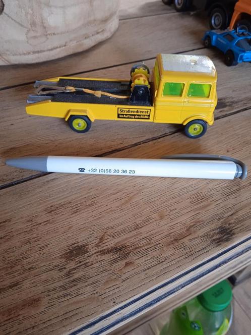 siku Mercedes lp 608 ADAC pechverhelping, Hobby en Vrije tijd, Modelauto's | Overige schalen, Gebruikt, Ophalen of Verzenden