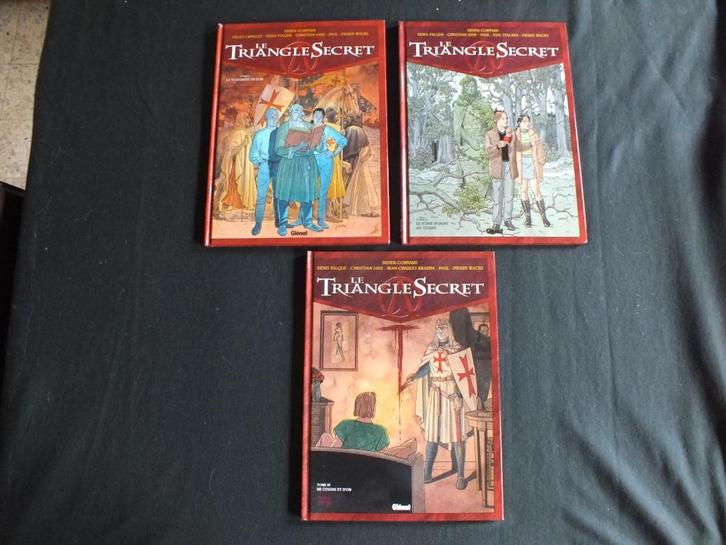 LE TRIANGLE SECRET (7 ALBUMS / 3 EO ).  EDITIONS GLENAT, Livres, BD, Comme neuf, Série complète ou Série, Enlèvement ou Envoi