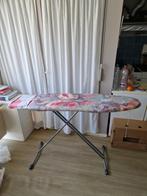 Strijkplank 120x40 cm nieuwe hoes stabiel en mooi, Ophalen, Zo goed als nieuw, Strijkijzer met snoer